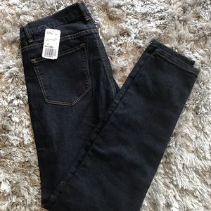 NWT Forever 21 Women’s Skinny Jeans